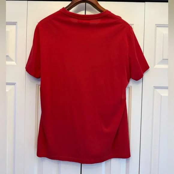 Burberry Red Short Sleeve V-Neck Tee with Black Emblem - Picture 2 of 6